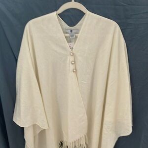 Jessica McClintock Cream/Gold glitter sparkle SHAWL with golden closing clasps-